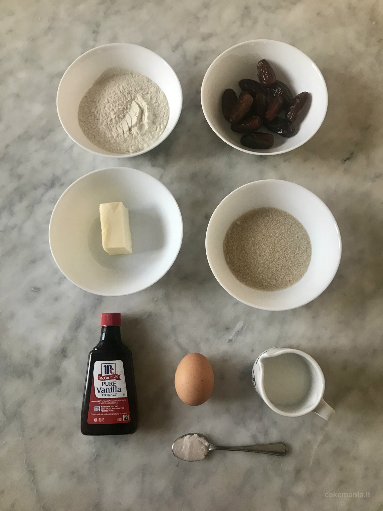 ricetta sticky toffee pudding