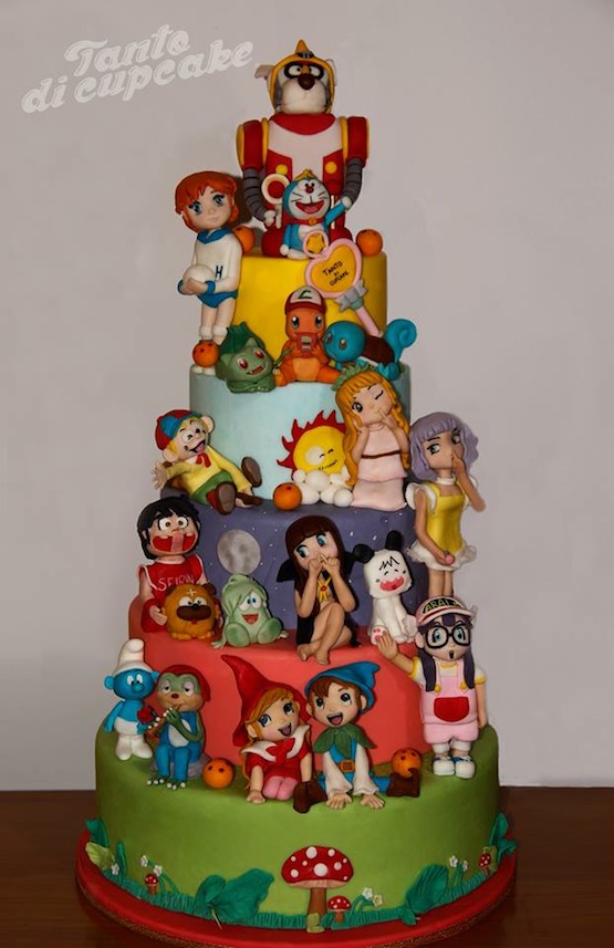 torte con i personaggi dei cartoni animati giapponesi