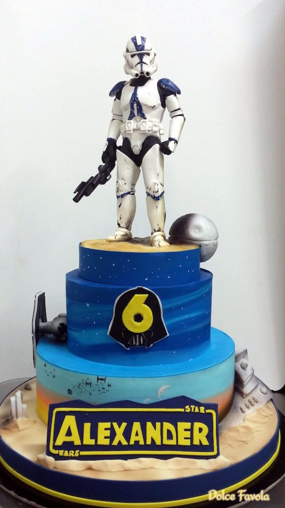 Storm trooper cake